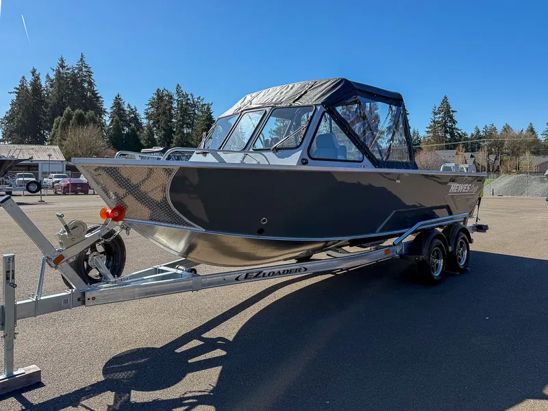 Slide: The Image of Hewescraft 210 Sea Runner ET 2026 - 6