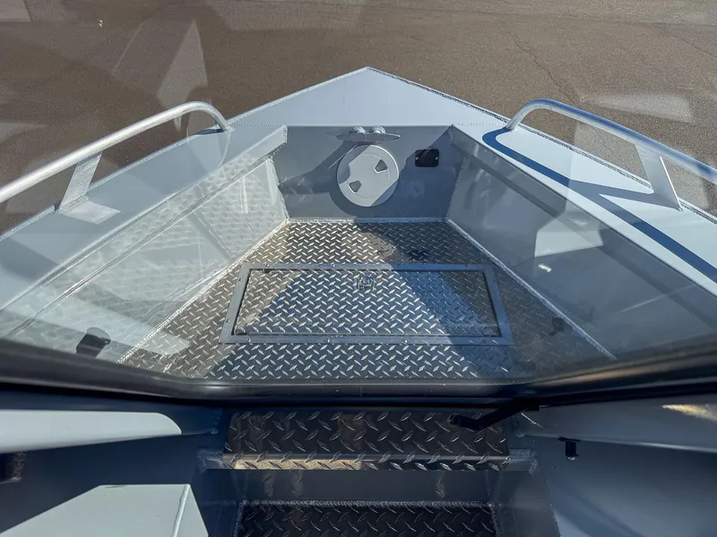 Slide: The Image of Hewescraft 210 Sea Runner ET 2026 - 7