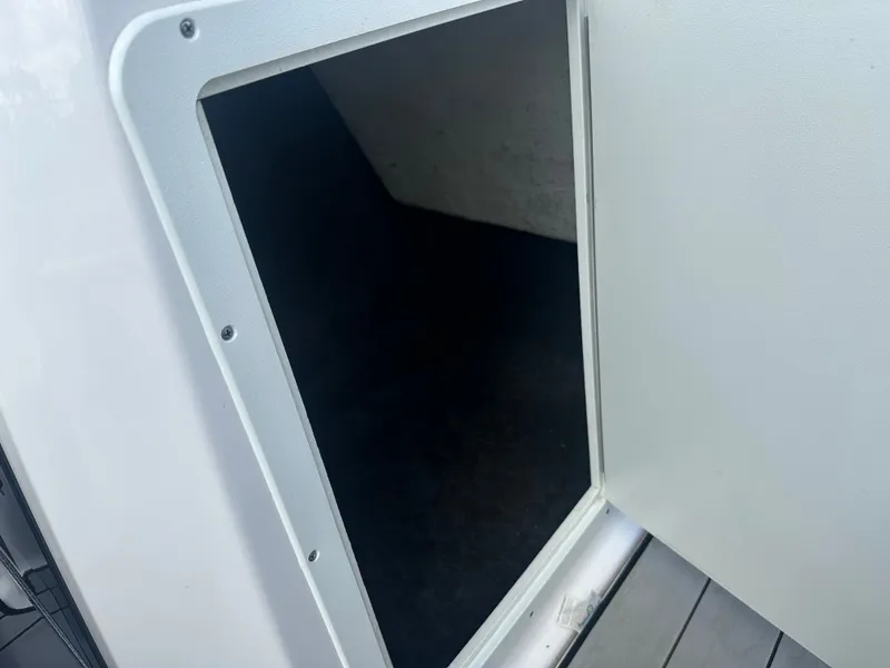 Slide: The Image of Yamaha 212XE 2022 - 10