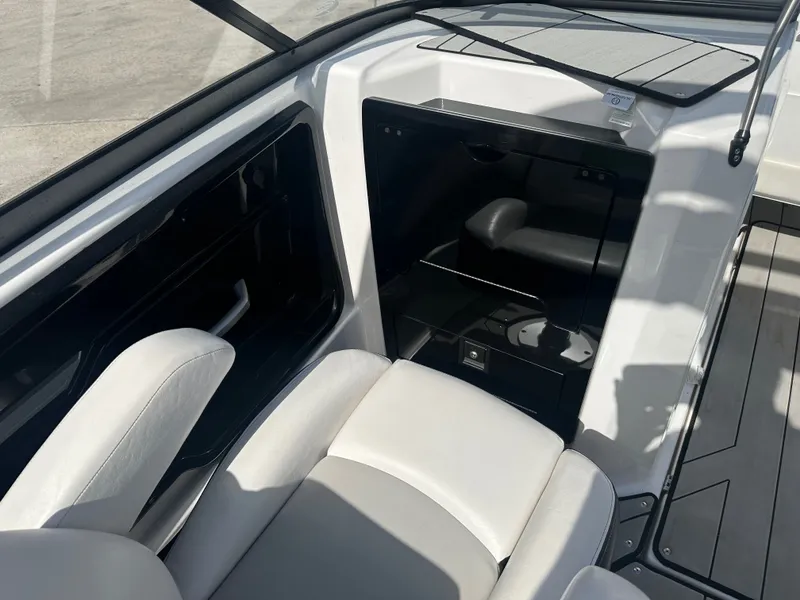 Slide: The Image of Yamaha 212XE 2022 - 14