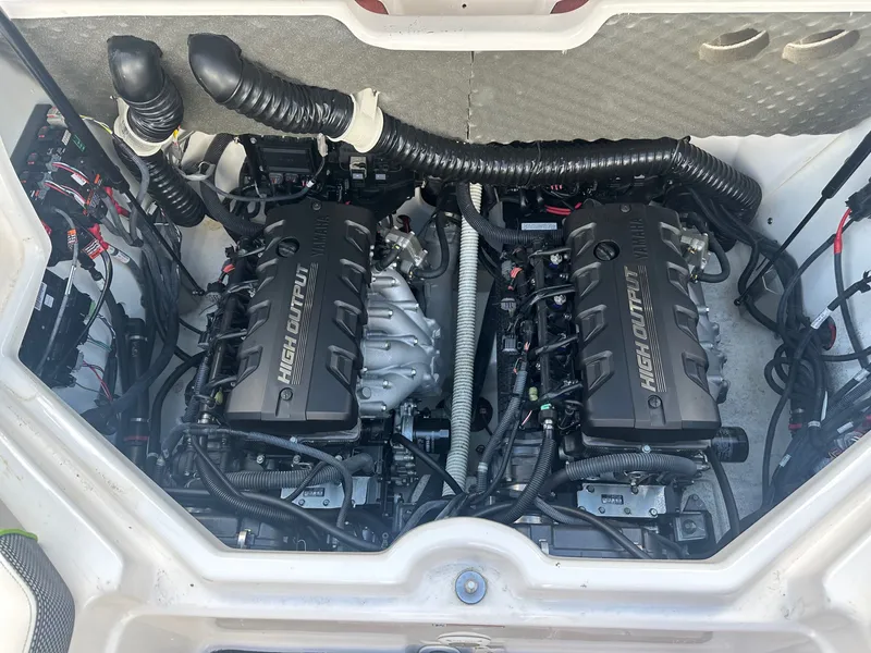 Slide: The Image of Yamaha 212XE 2022 - 20