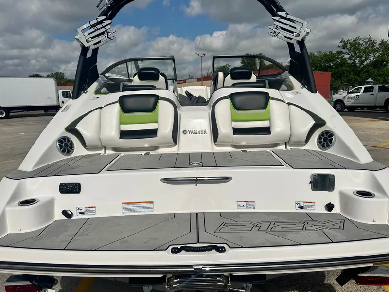 Slide: The Image of Yamaha 212XE 2022 - 21