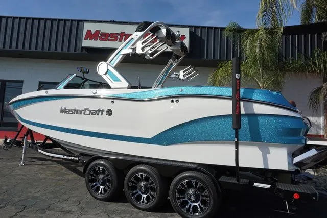 Slide: The Image of MasterCraft X24 2023 - 3