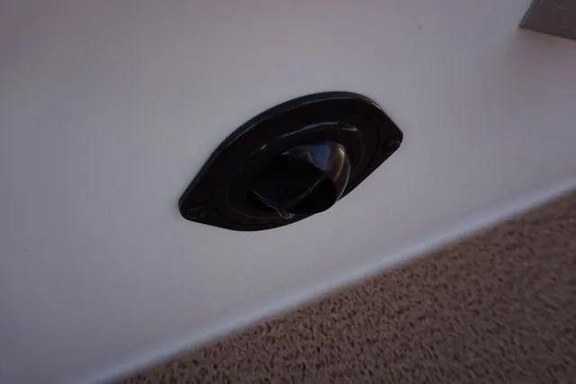 Slide: The Image of MasterCraft X24 2023 - 36