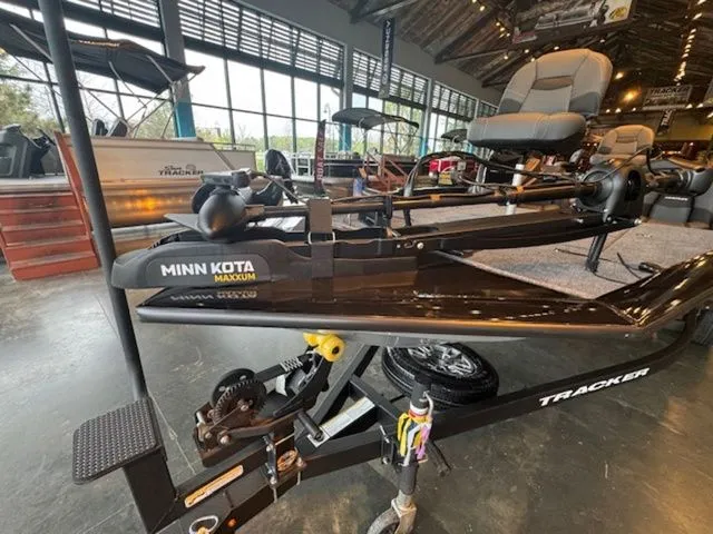 Slide: The Image of Tracker Pro Team 195 TXW 2026 - 4