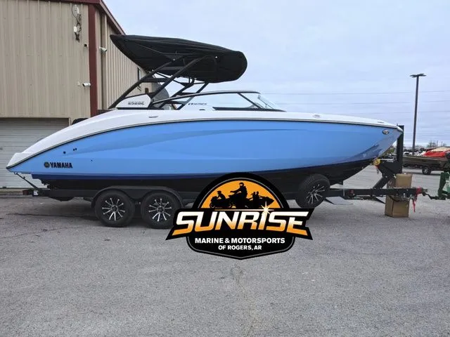 The Image of Yamaha 252SE 2026 - 1