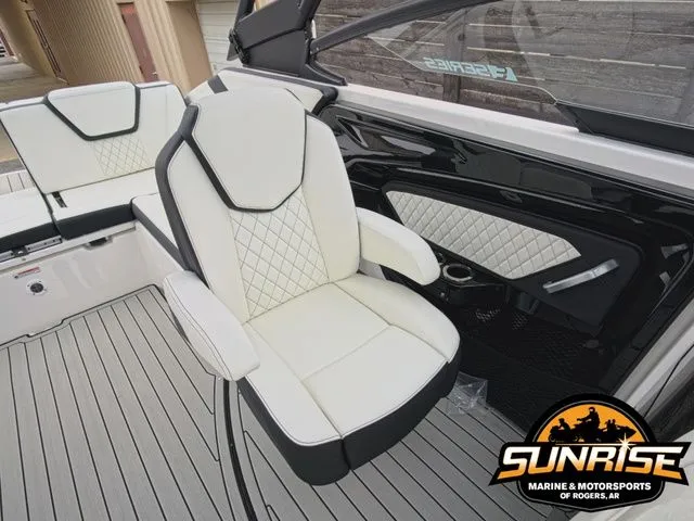 Slide: The Image of Yamaha 252SE 2026 - 20