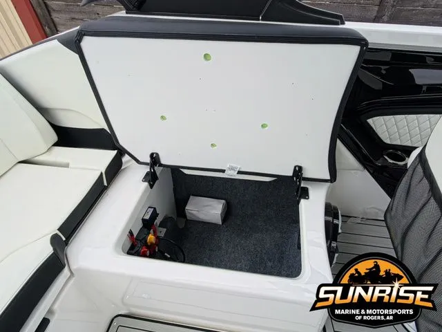 Slide: The Image of Yamaha 252SE 2026 - 24