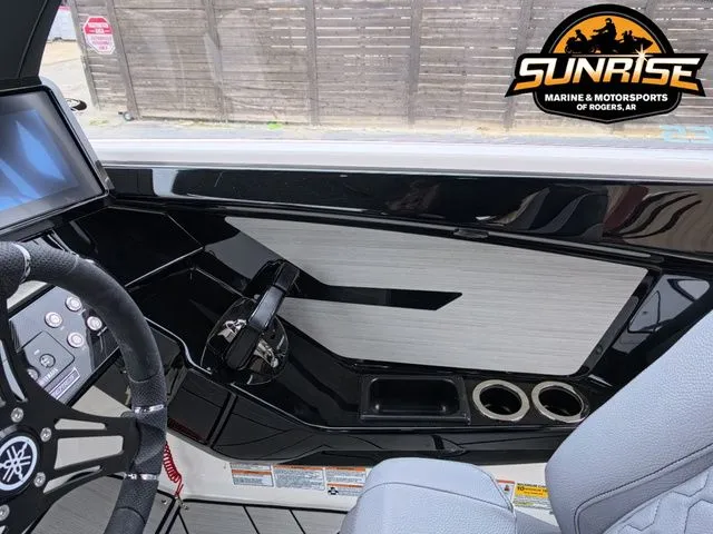 Slide: The Image of Yamaha 222XE 2026 - 21