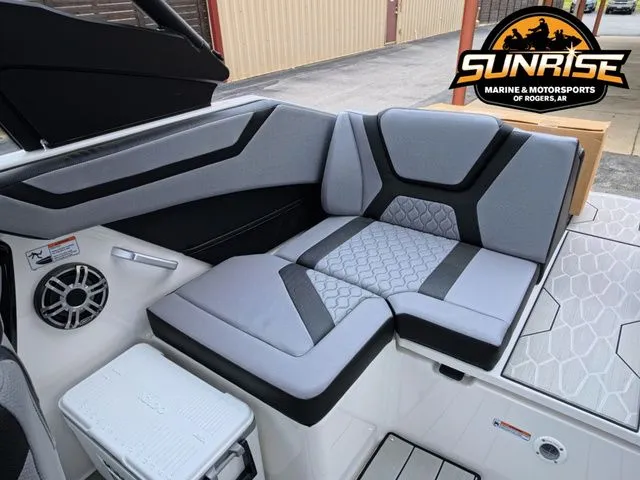 Slide: The Image of Yamaha 222XE 2026 - 23