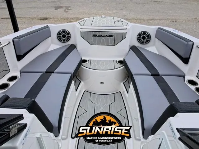 Slide: The Image of Yamaha 222XE 2026 - 29