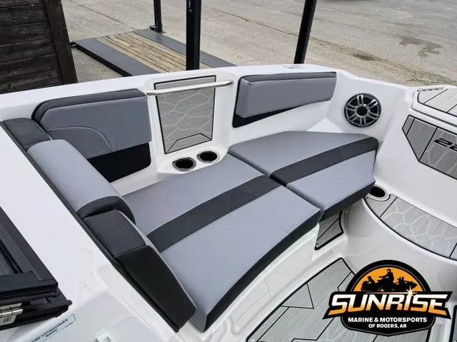 Slide: The Image of Yamaha 222XE 2026 - 9