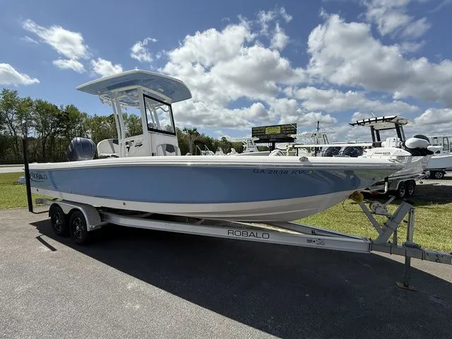 Slide: The Image of Robalo 246 Cayman 2023 - 3