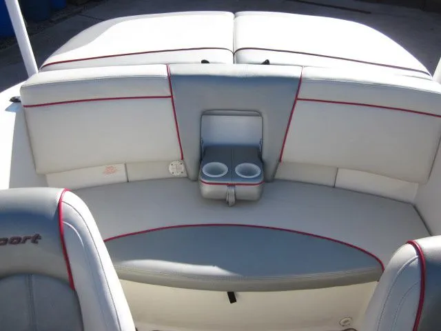 Slide: The Image of Sea Ray 195 Sport 2009 - 15