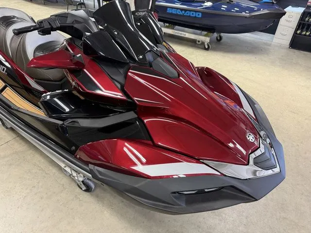 Slide: The Image of Kawasaki Ultra 310 LX 2026 - 12