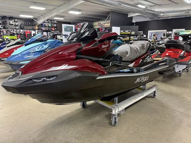 Slide: The Image of Kawasaki Ultra 310 LX 2026 - 4