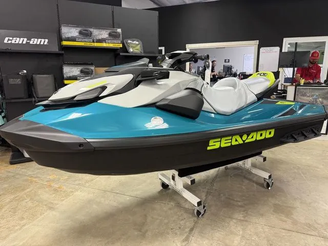Slide: The Image of Sea-Doo GTI SE 130 2026 - 4