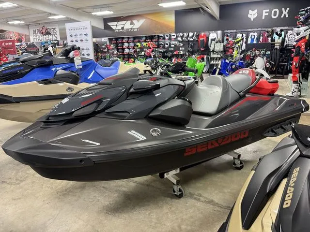 Slide: The Image of Sea-Doo GTR 2026 - 3