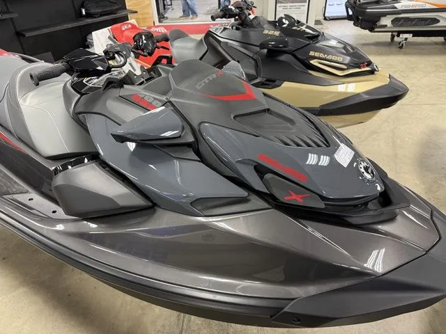 Slide: The Image of Sea-Doo GTR 2026 - 7