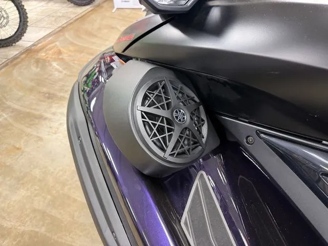 Slide: The Image of Yamaha FX SVHO 2026 - 18