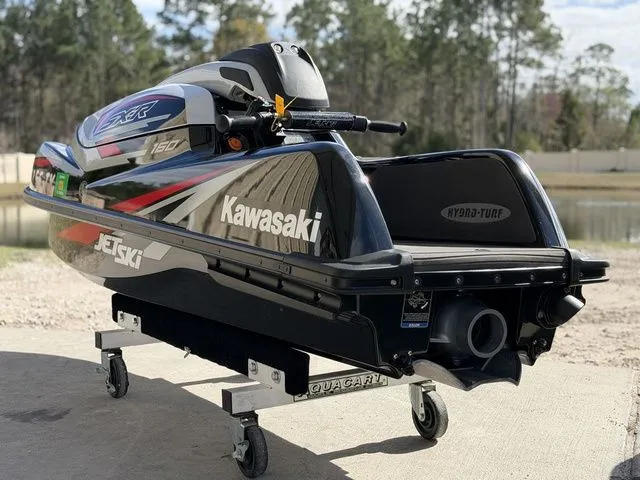 Slide: The Image of Kawasaki SX-R™ 160 2024 - 5