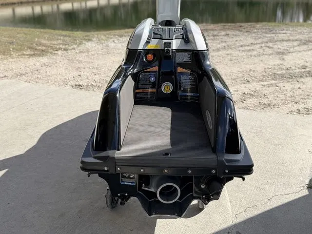 Slide: The Image of Kawasaki SX-R™ 160 2024 - 7