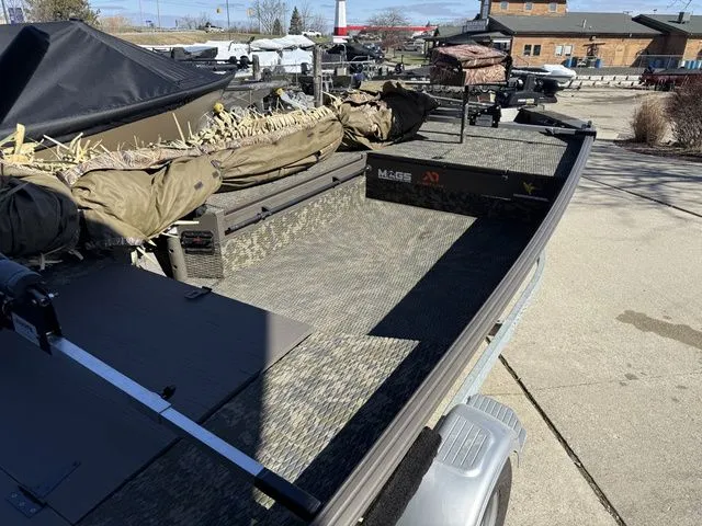 Slide: The Image of Alweld 1652 VV Marsh 2023 - 3