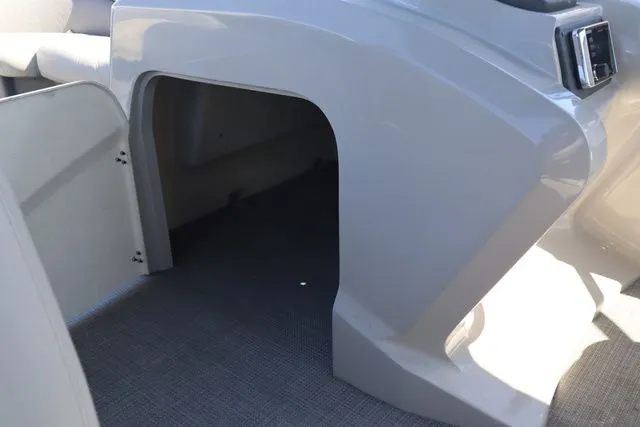 Slide: The Image of Sylvan Mirage 8520 Cruise 2019 - 14