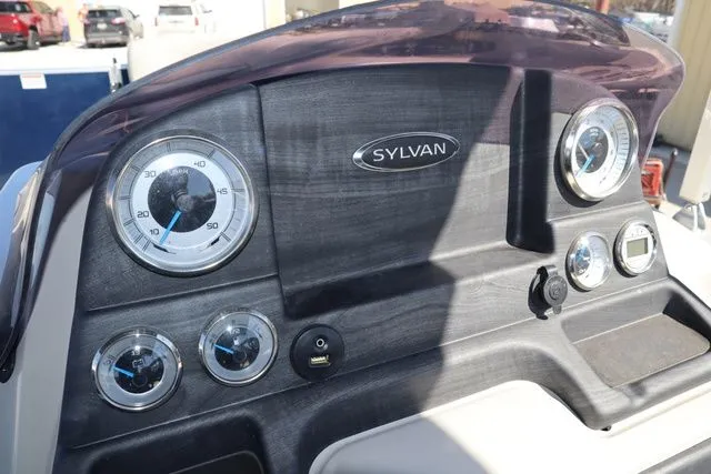 Slide: The Image of Sylvan Mirage 8520 Cruise 2019 - 9