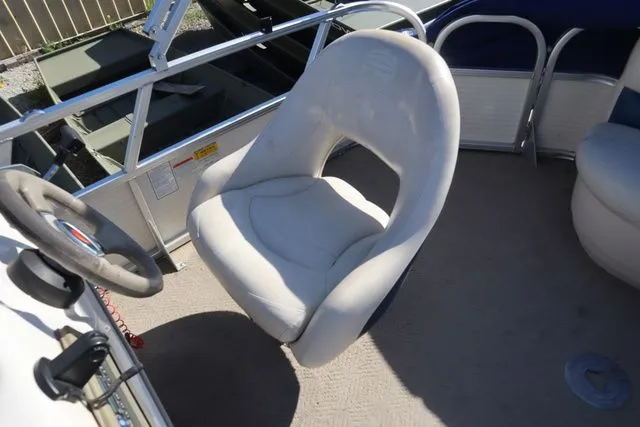 Slide: The Image of Sun Tracker Party Barge 18 2009 - 10