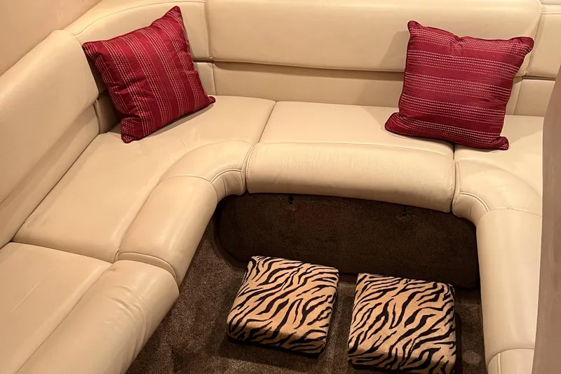 Slide: The Image of Formula 41 Performance Cruiser 2001 - 52