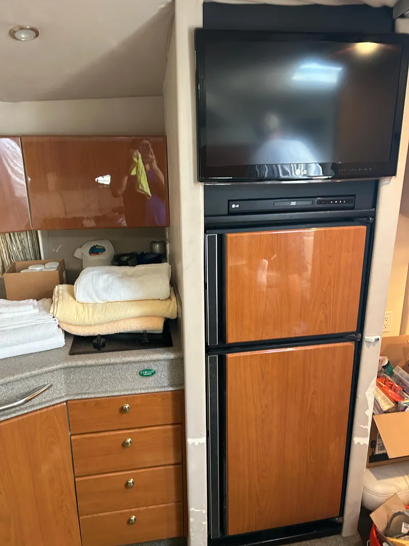 Slide: The Image of Formula 41 Performance Cruiser 2001 - 55