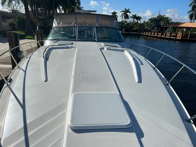 Slide: The Image of Formula 41 Performance Cruiser 2001 - 60