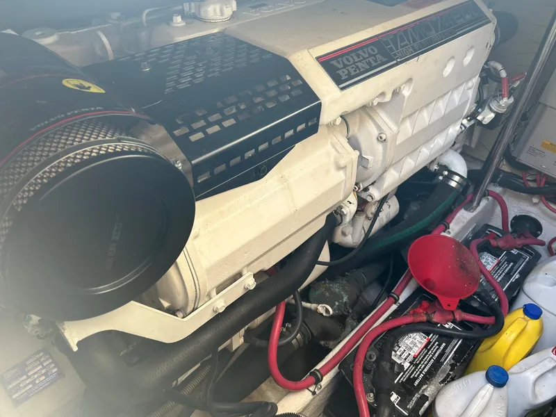 Slide: The Image of Formula 41 Performance Cruiser 2001 - 66