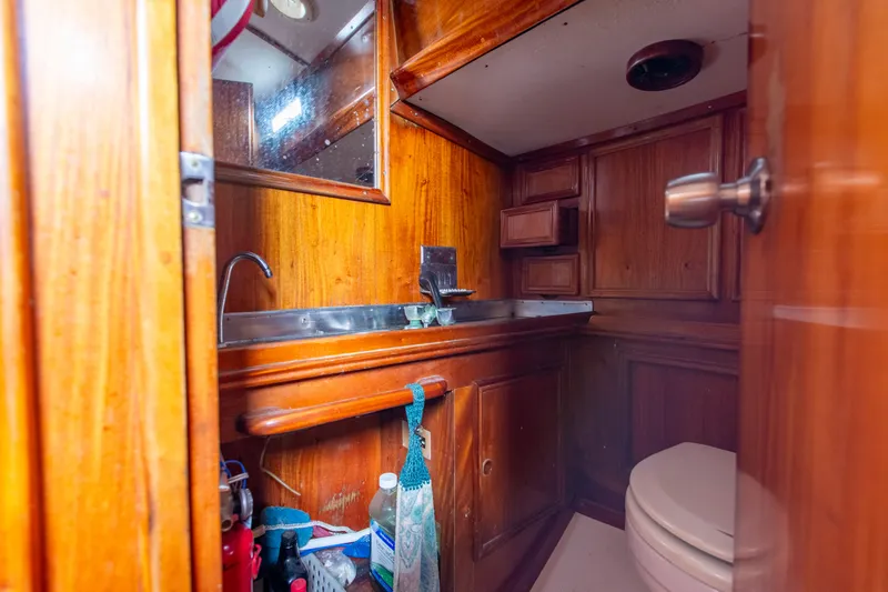 Slide: The Image of Interior of 1984 Frers F&C 44 yacht, bathroom view. - 9