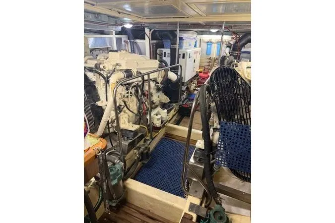 Slide: The Image of DeFever 48 Trawler 2010 - 10