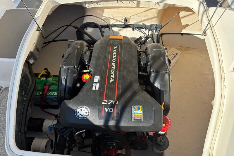 Slide: The Image of Volvo Penta 270 V8 engine in 2013 Chaparral 244 Sunesta boat. - 13