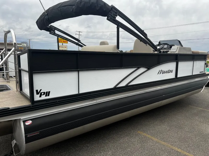 Slide: The Image of Manitou Aurora 23 SL 2026 - 4