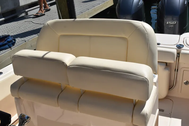 Slide: The Image of Fusion MS-UD750 marine stereo system on a 2017 Grady-White Fisherman 257 boat. - 32