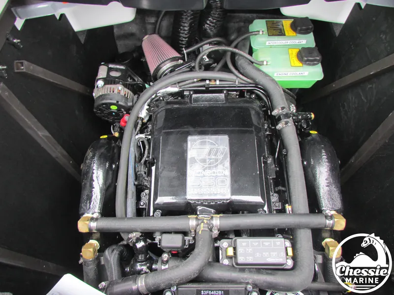 Slide: The Image of Malibu Wakesetter 25 LSV 2020 - 11