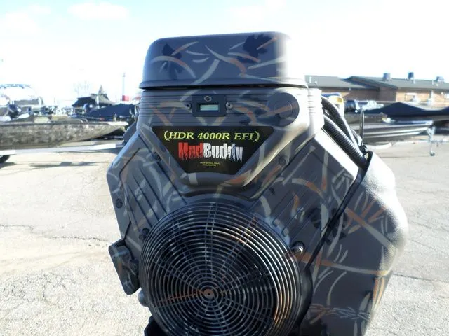 Slide: The Image of Gator Trax 1544 GE Hybrid 2026 - 8