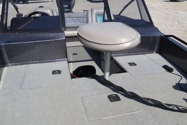 Slide: The Image of Stratos 270 SF 1994 - 9