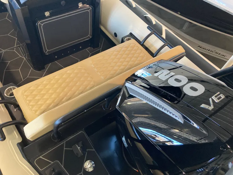 Slide: The Image of Highfield Sport 660 boat 2026 with V6 engine and cushioned seat. - 8