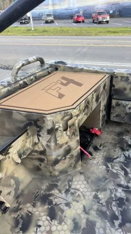 Slide: The Image of Excel Shallow Water F4 Pro Hull 1754 2026 - 6