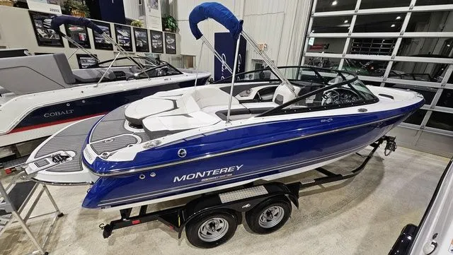 Slide: The Image of Monterey 224FS 2020 - 2