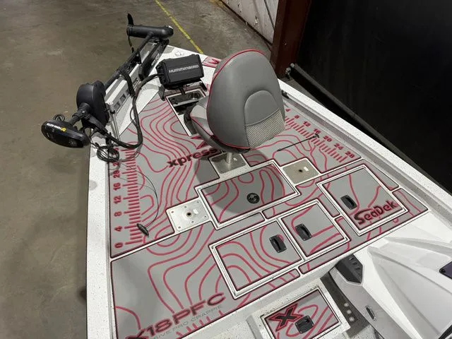 Slide: The Image of Xpress X18 PFC W/Yamaha 115 "SHO" 2020 - 8