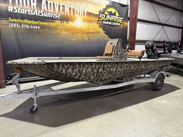 Slide: The Image of Avid Rogue 20 CC W/Yamaha 115 "SHO" 2026 - 2