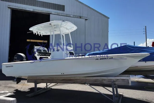 The Image of Tidewater 2110 Bay Max 2025 - 1