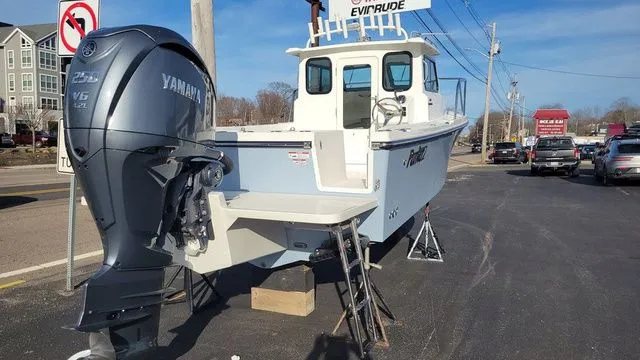 Slide: The Image of Parker Marine 227 Explorer 2026 - 3