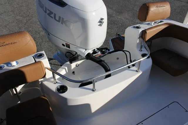 Slide: The Image of Pioneer 222 Sportfish 2026 - 22
